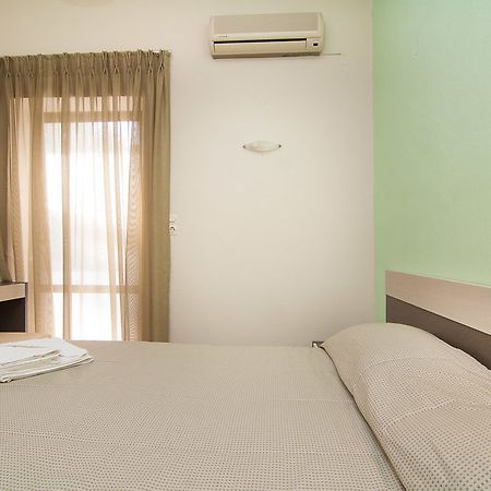 Skinos Apartments And Studios ปลาเกียส ภายนอก รูปภาพ