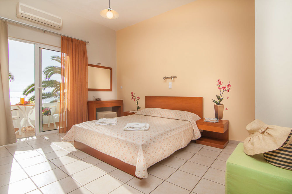 Skinos Apartments And Studios ปลาเกียส ภายนอก รูปภาพ